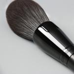 Shiny Black Color Individual Makeup Brush , Portable Fluffy Powder Brush