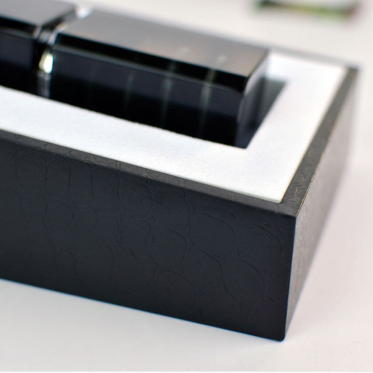 Hot Selling Custom Cosmetics Gift Packaging Logo Printing Private Brand Perfume Box