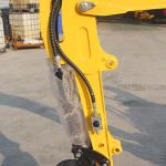 CE Mini Excavator Machine EPA 1.7 Ton Digger For Ramming