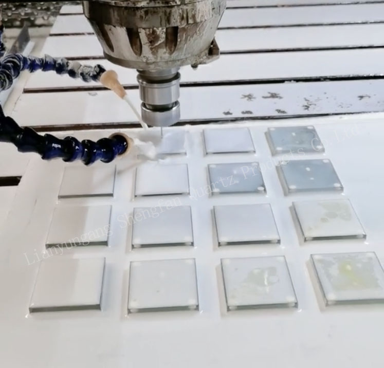 Customized Corrosion Resistant Fused Quartz Step Plate For Experimental