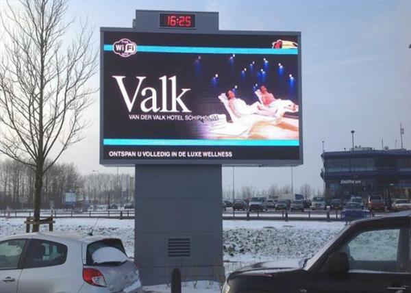 Double Sided Traffic LED Display / Outdoor Full Color P4.81 LED Street Banner