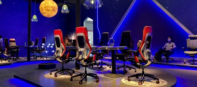 Rocchair Ergonomic Gaming Chair With Lumbar Support Adjustable Armrest