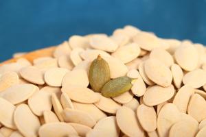 China Shine Skin Pumpkin Seeds wholesale