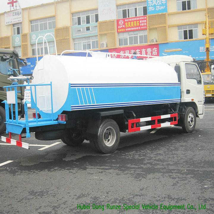 Truck Mounted Stainless Steel Water Tank 6M3 With Water Pump Sprinkler For Water Delivery and Spray LHD/RHD