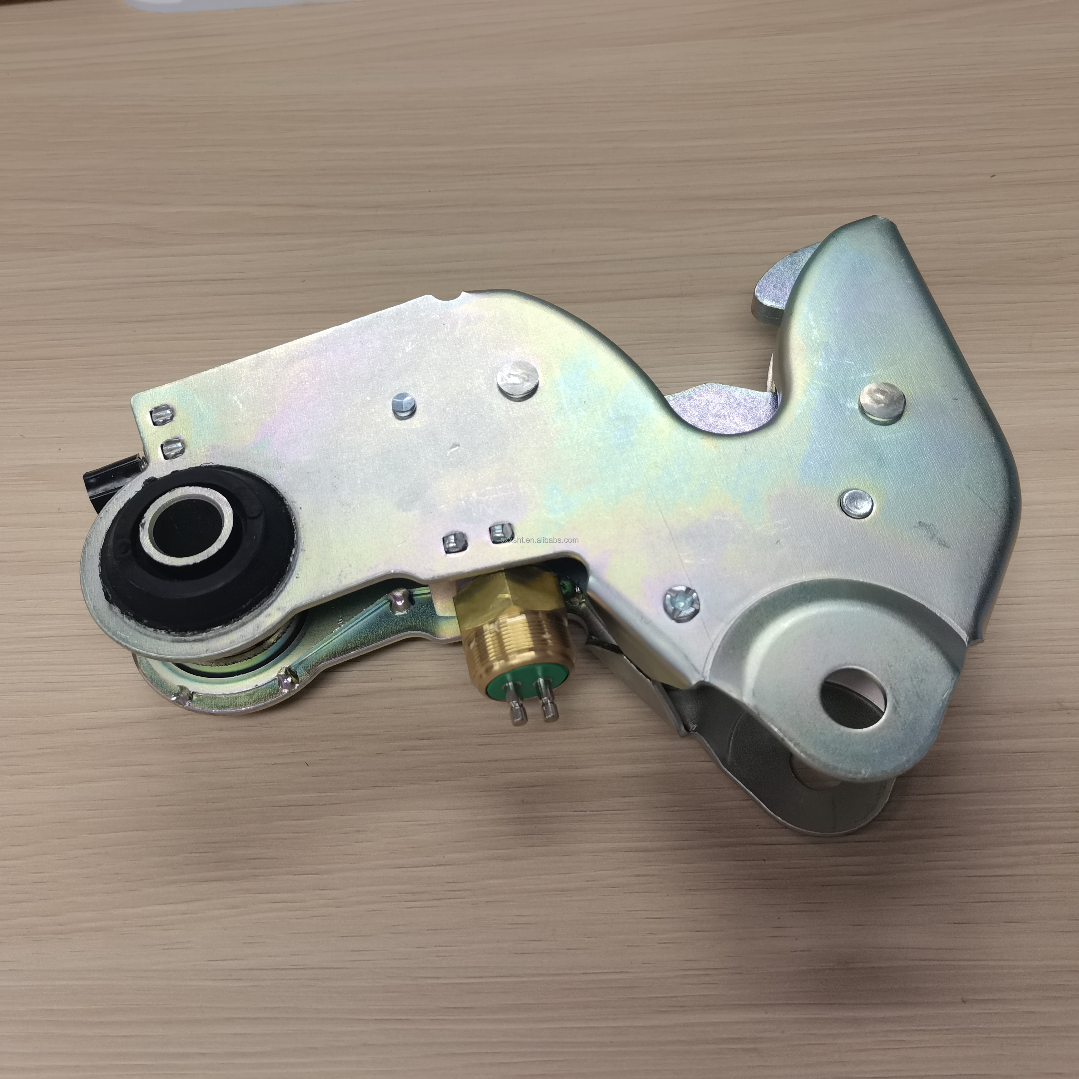 Size Standard Hydraulic Lock Wg1642440101DZ13241440090 for Shacman Truck Cab and HOWO