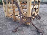 Fashion Vintage Antique Wrought Iron Bench Seat Ends For White Patio Bench