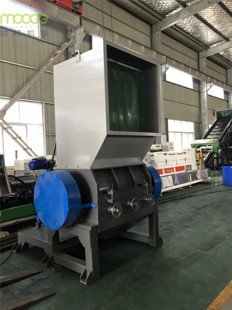 PE Plastic Grinder Machine HDPE PET Mechanical Mini Plastic Crusher Machine