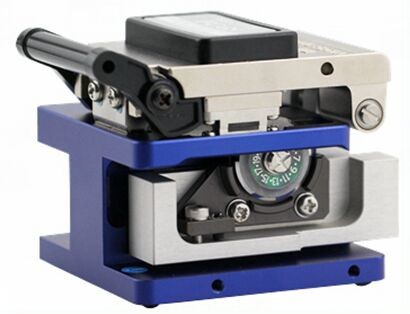Fiber Optic Cleaver 36000 Fiber Blade Life Cutting Length 9 - 16mm White And Blue Color