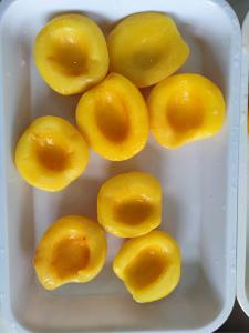 China Grade A Canned Yellow Peaches Perfect for Your Business Needs wholesale