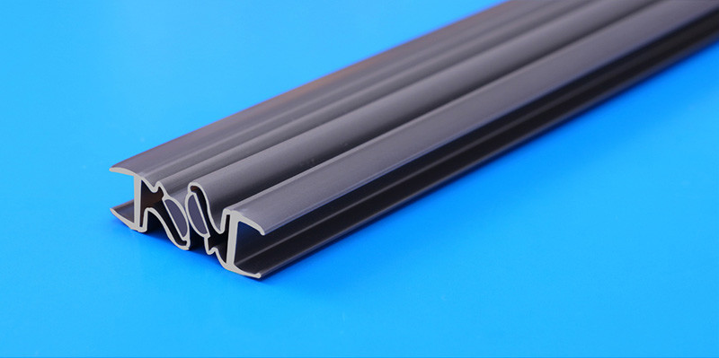 High Precision Shower Screen Rubber Seal Customized Water Retardant