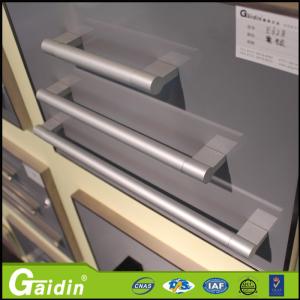 China kitchen accessories powder coated foggy siver 96mm aluminum furniture handle wholesale