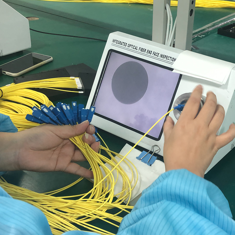 Simplex ST Optical Fiber Adapter Single Mode With Zirconia Sleeve