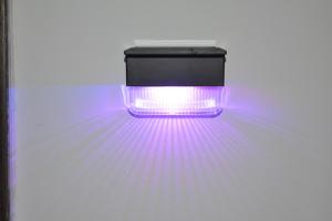 China Constantly Bright Solar Fence Lights 120MAH IP65 Waterproof wholesale