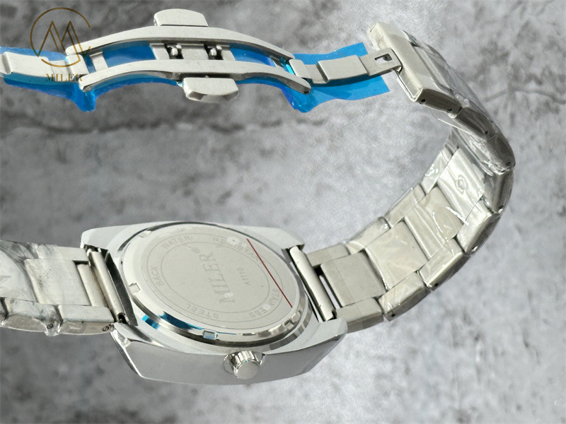Business Quartz Design Wrist Classic Waterproof Watch for Men and Women Custom Watch Fashionable