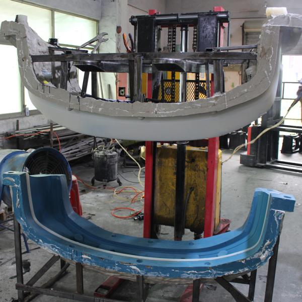 Customized Reaction Injection Moulding Automotive Parts , Car Bumper Injection