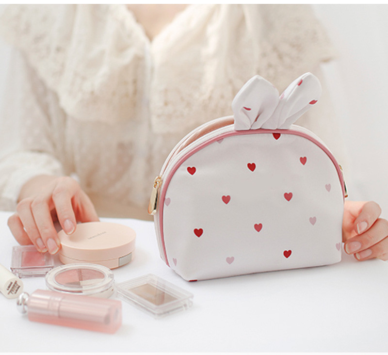 Luxury Half Moon Rabbit Shape Satin Red MakeUp Bag For Ladies
