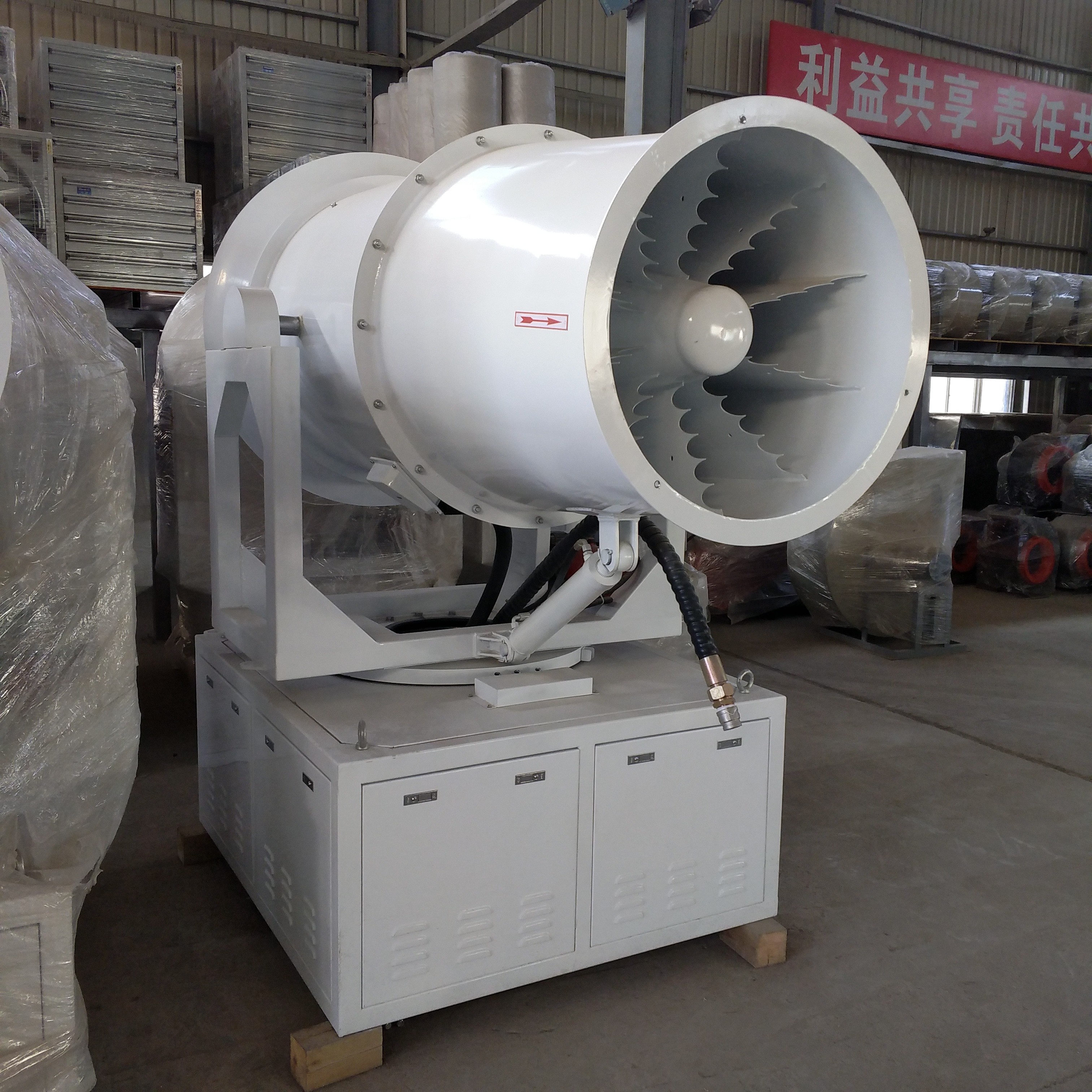 Remote Control Dust Suppression Equipment , Garden Dust Suppression Misting Systems