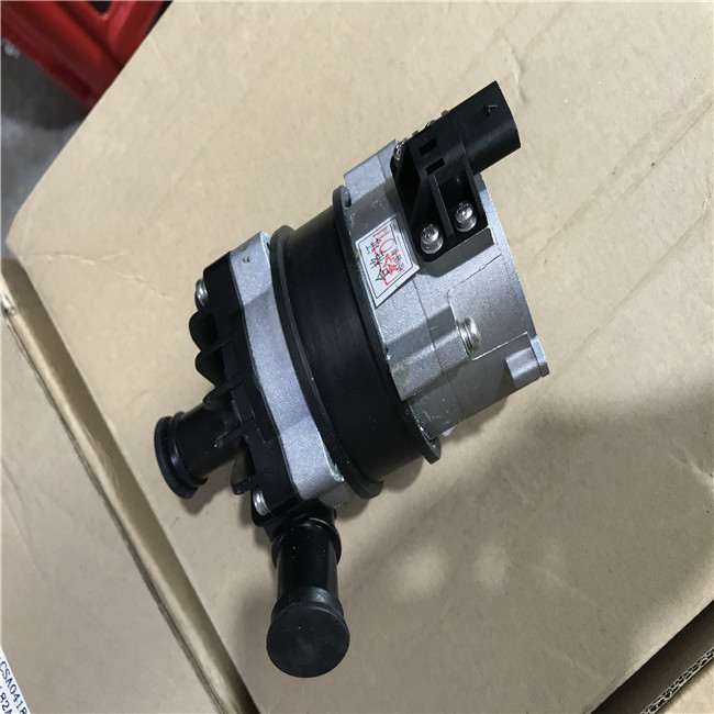 Auxiliary Electrical Water Pump W/ Rubber For Porsche Cayenne Panamera VW Jetta IV Tiguan AUDI A8 Thermostat