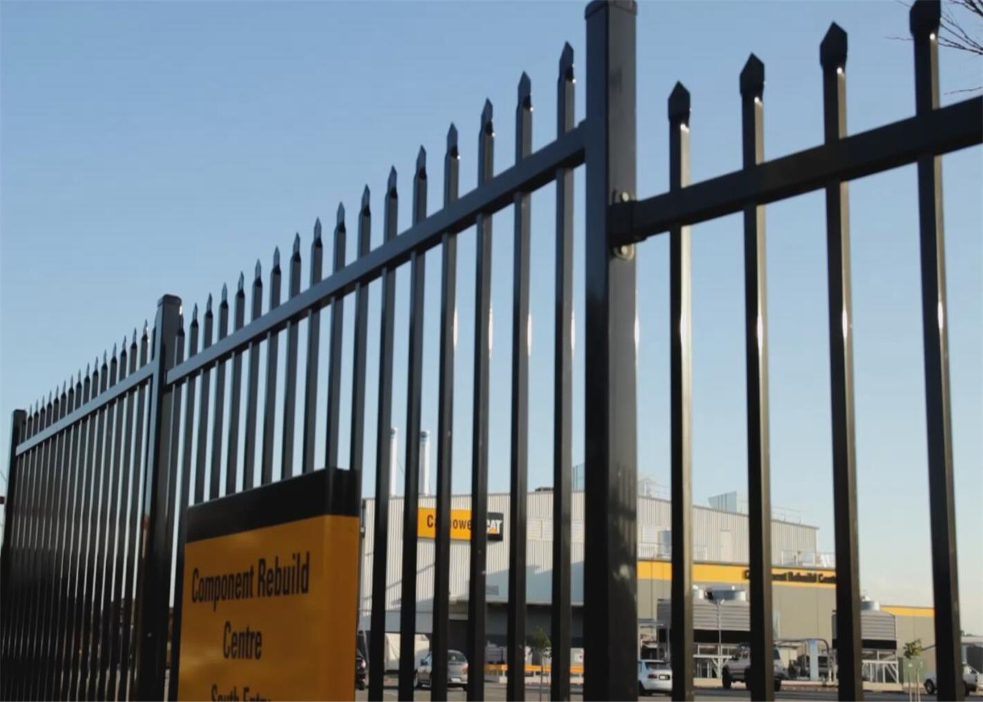 Crimped Spear Garrison Fence 1800mm x 2400mm stain black