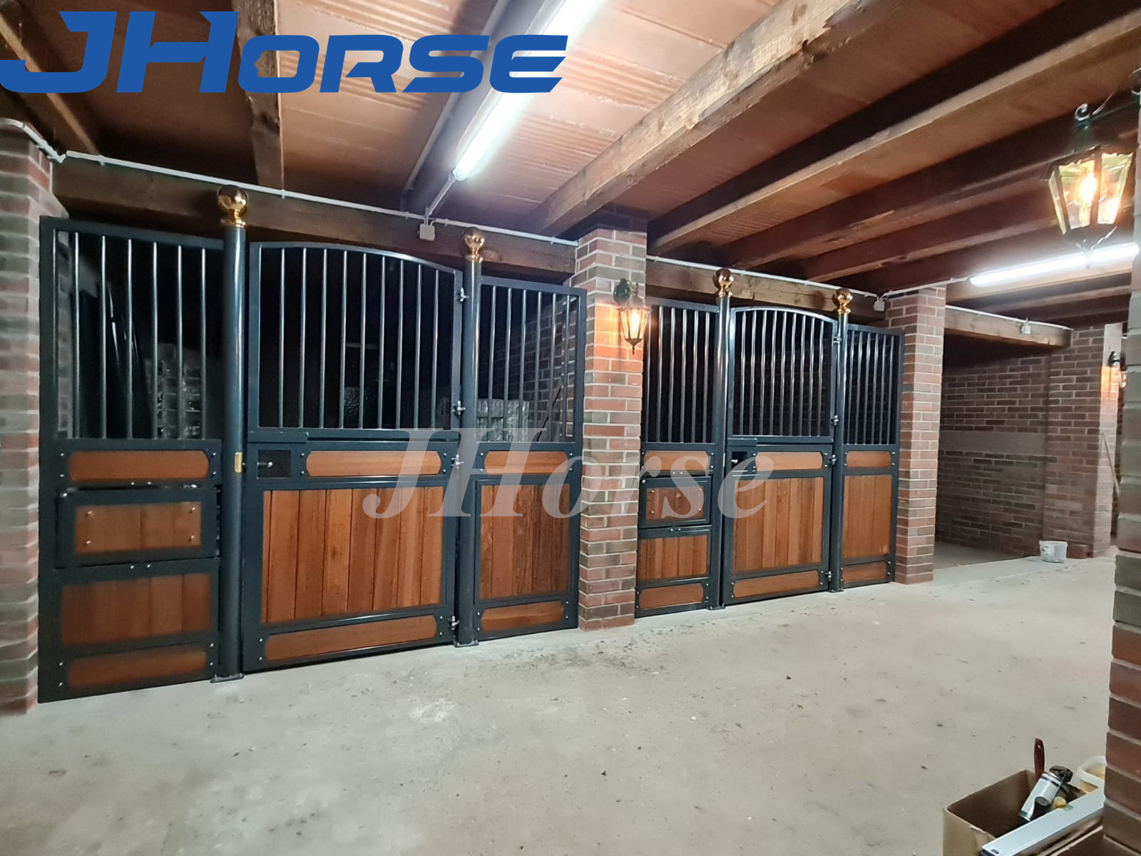 China Heavy Duty 10ft Horse Stall Panels Bamboo Wooden wholesale