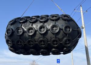 China ISO17357 Marine Floating Tyre And Chain Net Pneuamatic Rubber Fender wholesale