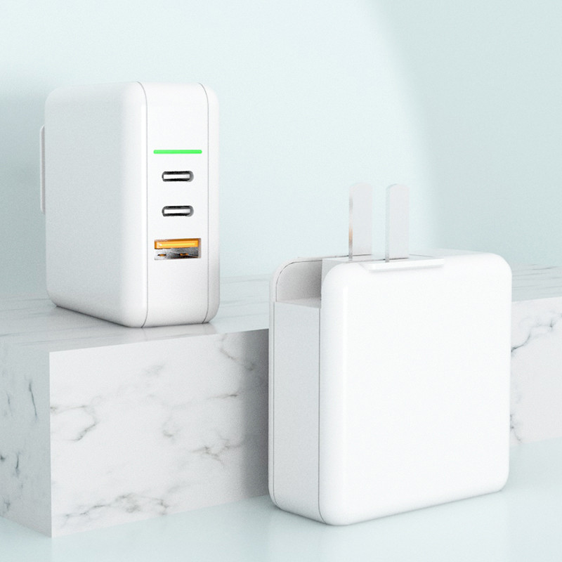 White Smartphone Notebook Quick Charging GAN Charger