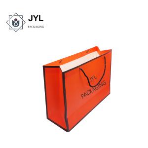 China Thicken Dustproof Cardboard Gift Bags , ISO9001 Recycled Paper Shopping Bags wholesale