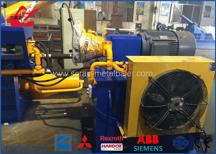 Small / Medium Production Scrap Metal Baler Steel Compactor Easy Hand Valve Control