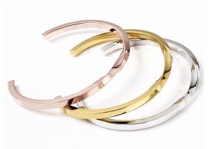 China Mobius Ring Bracelet girls 4mm Twisted 18K Gold Squar Stainless Steel bracelet engraved logo name yiwu wholesale wholesale