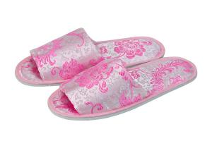 China disposable slippers nonwoven wholesale