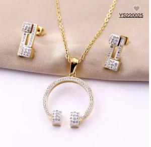 China Horseshoe Buckle Rhinestone Jewelry Set wholesale
