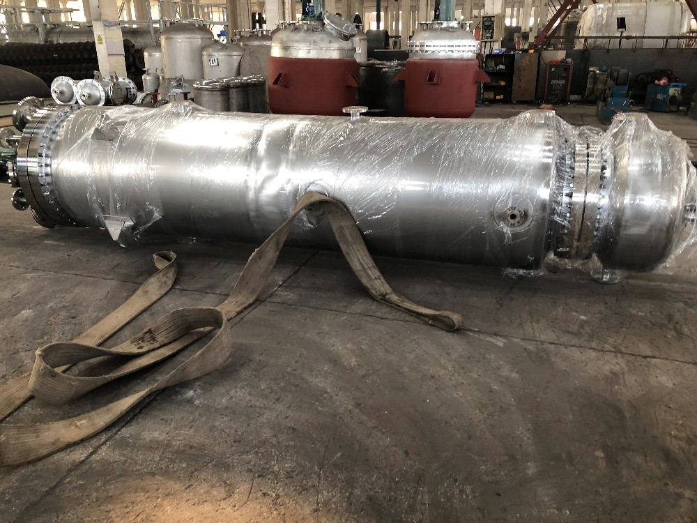 Scraper Falling Film Evaporator High Heat Transfer Coefficient Large Evaporation Capacity