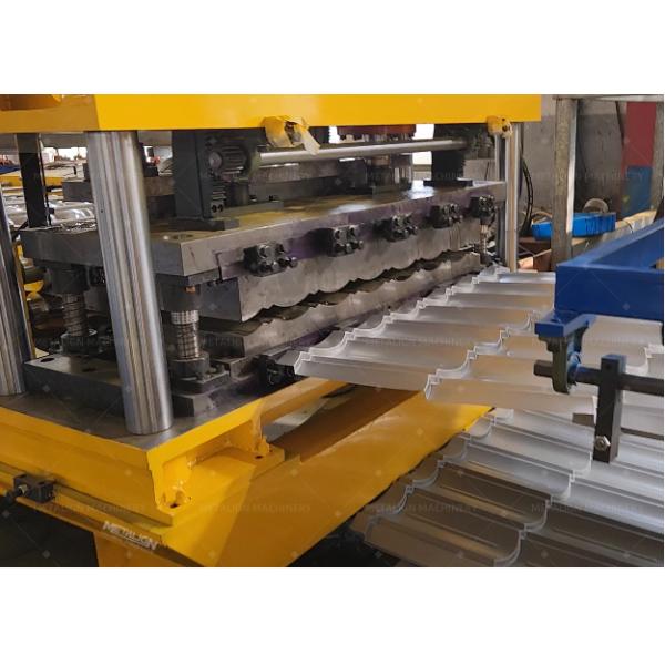 Traditional Metal Roofing Roll Forming Machine With Hydraulic Punching And Auto Stacker