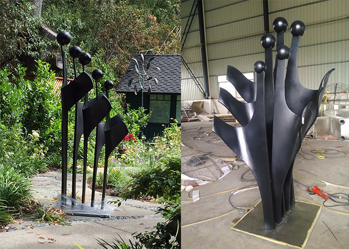 Customized Size Abstract Family Sculpture , Outdoor Metal Lawn Sculptures