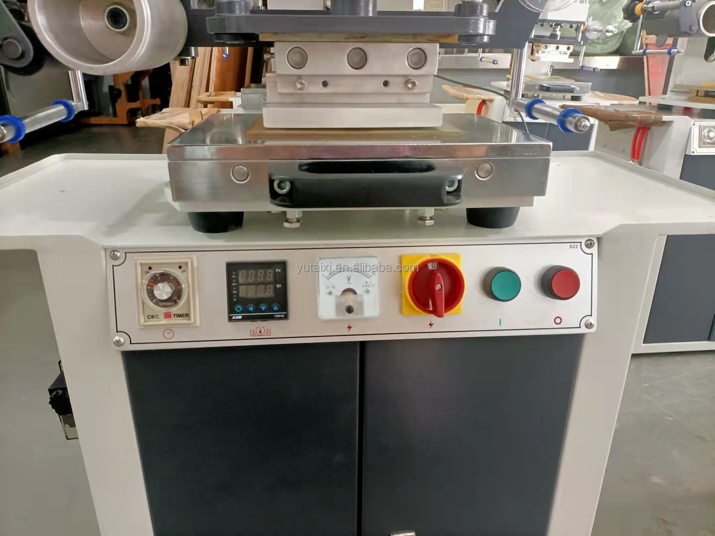 Pneumatic Shoe Making Machine Fabric Logo 3D Embossing Hot Foil Stamping Machine