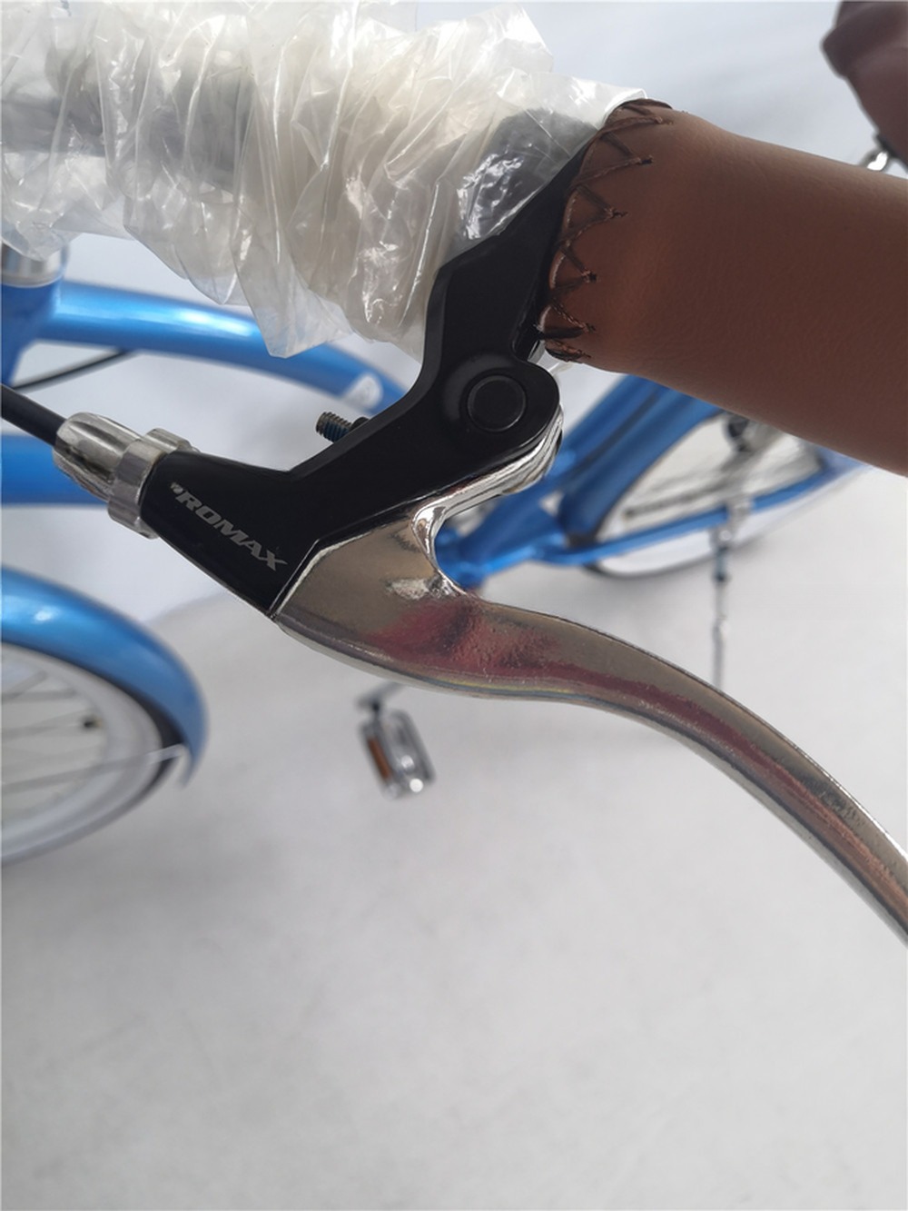26 Inch Aluminum Alloy Frame 7 Speed Vintage Beach Cruiser Bike with Rear Carrier