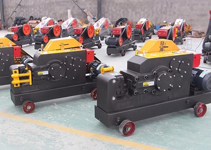 Compact Structure Rebar Cutting Machine / Portable Rebar Cutter 3kw Motor Power