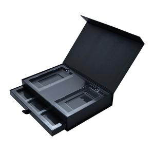 China 400G Coated Flip Top Cosmetic Gift Box Packaging With Magnetic Catch Matte UV wholesale