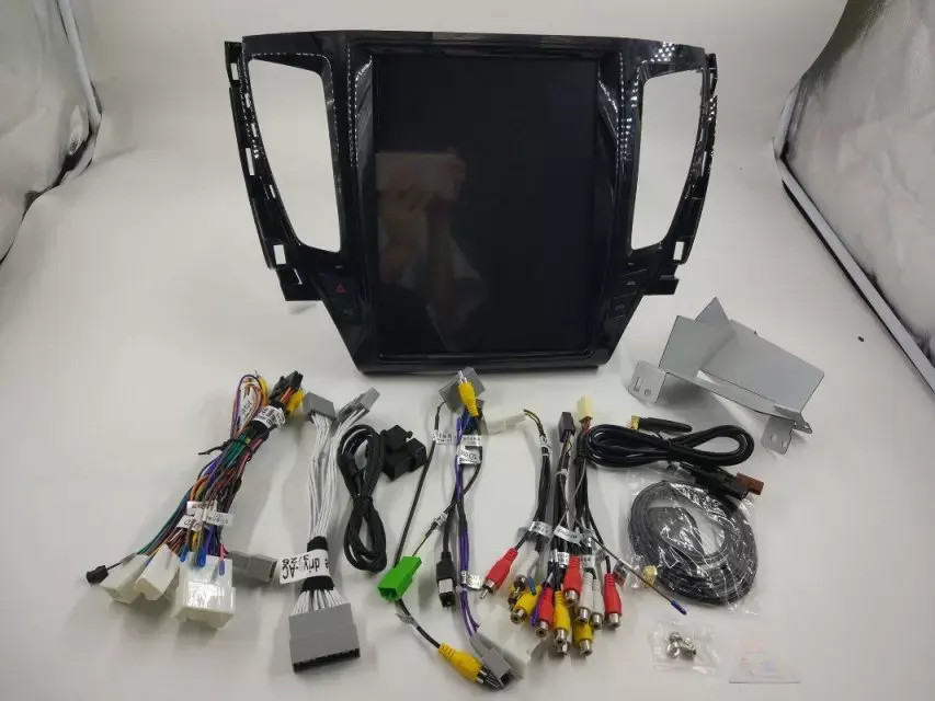 Android 13 Touch Screen Car DVD Player 12.1" For Mitsubishi Pajero 2020+