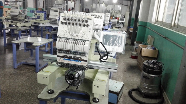 Flat 1 Head Embroidery Machine 15 Needle 8 Inch Touch Screen Single Phase