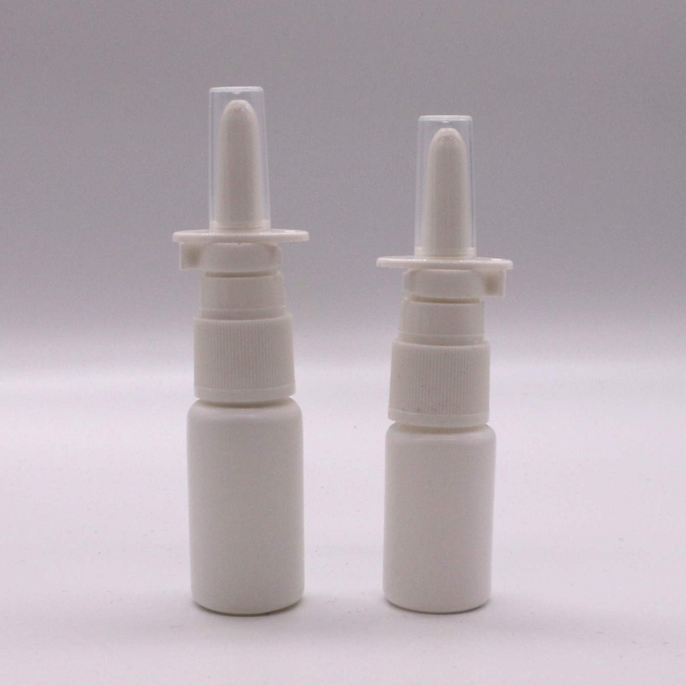 15ml/20ml/30ml HDPE Nasal Spray Plastic Bottle with Custom Color and Spray Nozzle Cap
