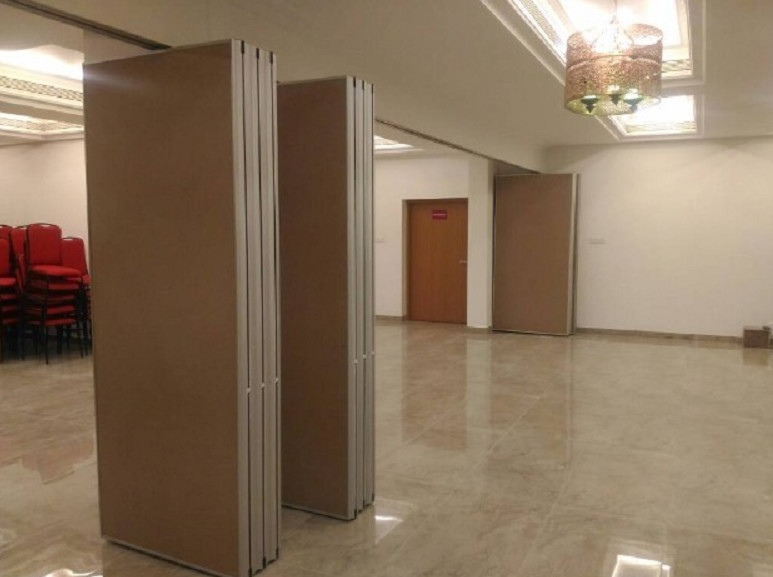 Hotel Acoustic Sliding Decorative Banquet Hall Sound Proof Folding Partition Wall