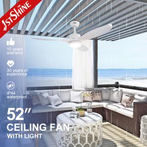 China 3 Plastic Blades White LED Ceiling Fan , Waterproof Ceiling Fan With Light DC Motor wholesale
