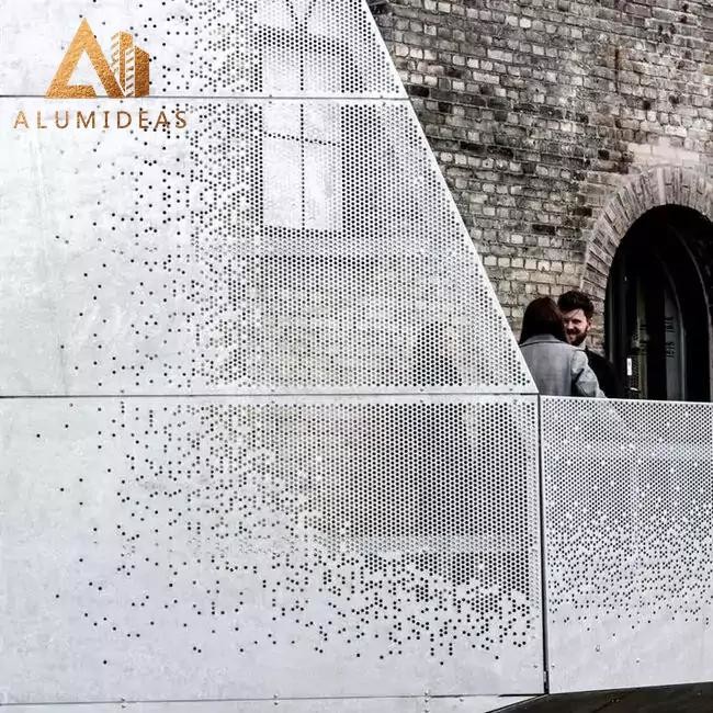 Outdoor facade panels