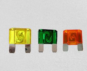 China PBT Automotive Blade Fuses , 32VDC Low Profile Mini Car Fuses wholesale