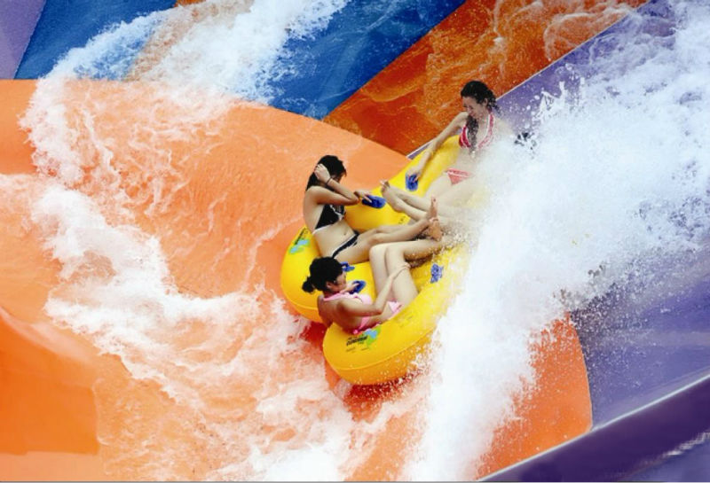 Fiberglass Resort Waterpark Project , Giant Slides Rides Projects for Water Park