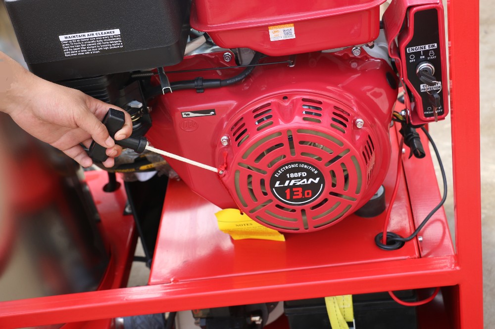 Red Hot Water High Pressure Cleaner , Electric Steam Cleaner Pressure Washer