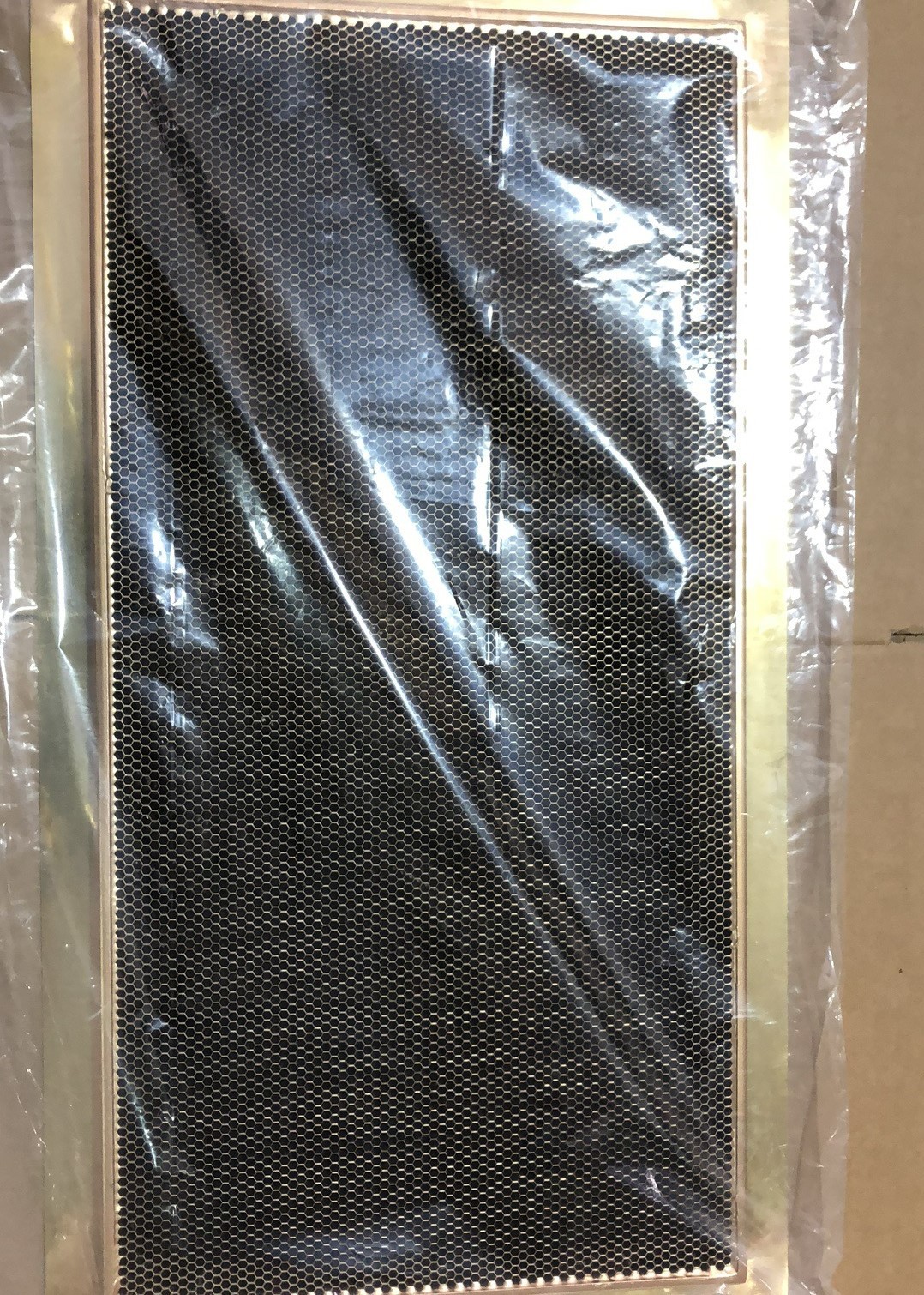 Rf Cage Shielding Aluminum Honeycomb Panels Waveguide Air Ventilation System 600x900mm