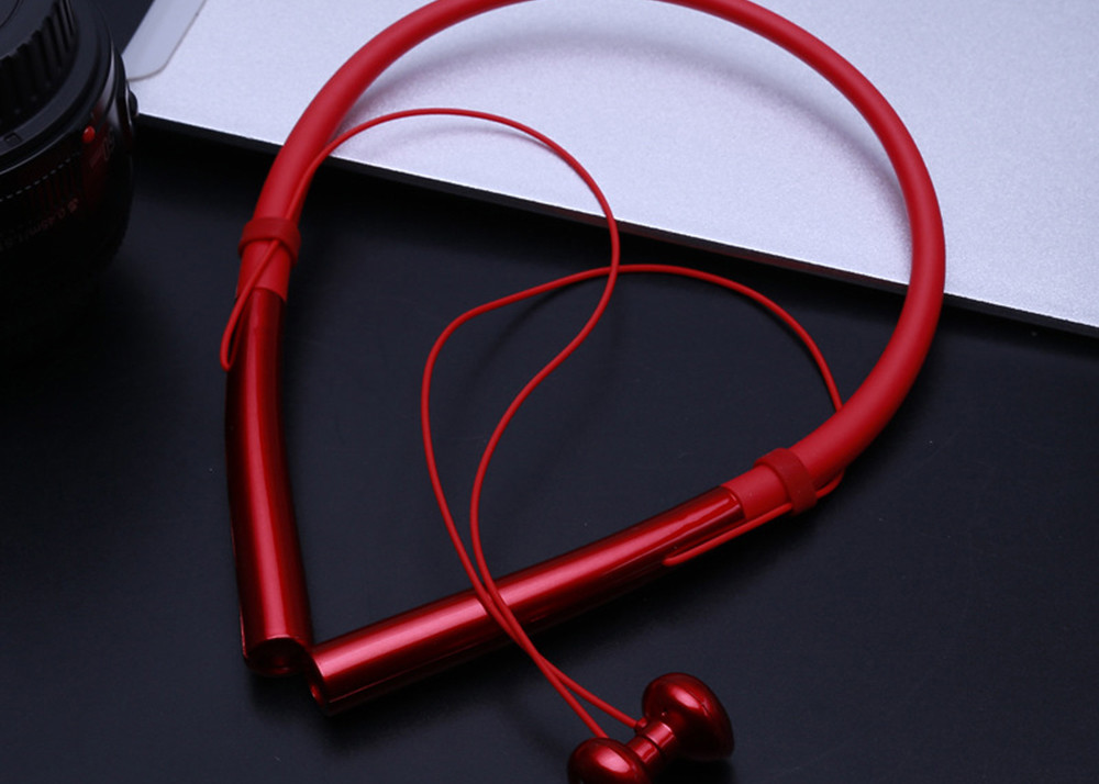 IPX5 Magnetic Sports Wifi Bluetooth Headphones In Ear For Running Hiking Biking