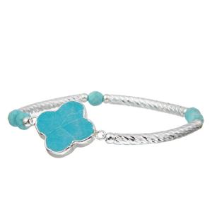 China Natural Turquoise Beaded Stone Bracelet Silver Edge Clover Shaped Anxiety Relief wholesale